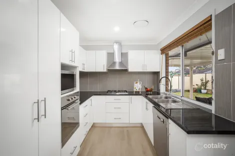 Property photo of 19 Toomey Crescent Quakers Hill NSW 2763
