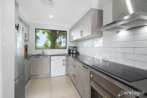 Property photo of 4/5 Livingstone Street Yeerongpilly QLD 4105