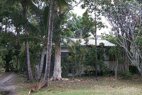 63 Casuarina St, Holloways Beach, QLD 4878