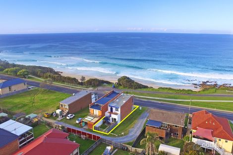 Property photo of 73 Dalmeny Drive Kianga NSW 2546