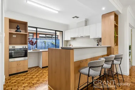 Property photo of 43 Mount View Terrace Mount Pleasant WA 6153