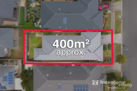 Property photo of 12 Kurrali Crescent Werribee VIC 3030