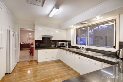 Property photo of 27 Myall Crescent Lake Albert NSW 2650