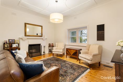 Property photo of 15 Rossfield Avenue Kew VIC 3101