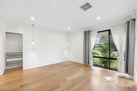 Property photo of 20 Colesbrook Drive Byford WA 6122