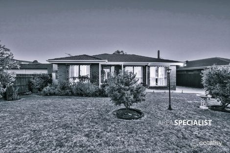 Property photo of 8 College Crescent Keysborough VIC 3173