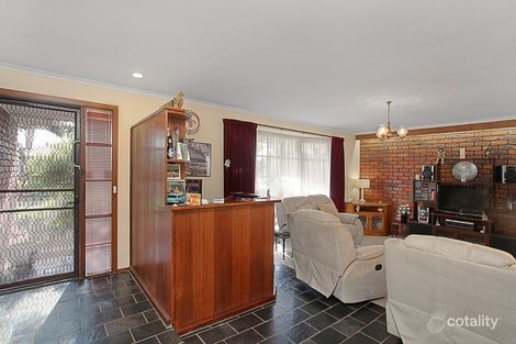 Property photo of 17 Northey Crescent Hoppers Crossing VIC 3029