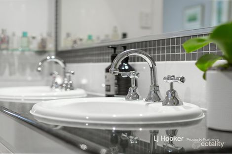 Property photo of 19 Zingelmann Place Kuraby QLD 4112