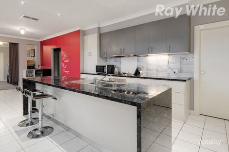Property photo of 12 Broxburn Walk Epping VIC 3076