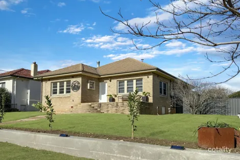 46 Currawong St, Young, NSW 2594