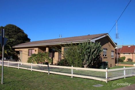 Property photo of 6 Marks Parade Marks Point NSW 2280