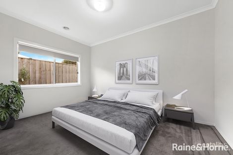Property photo of 39 Twain Way Fraser Rise VIC 3336