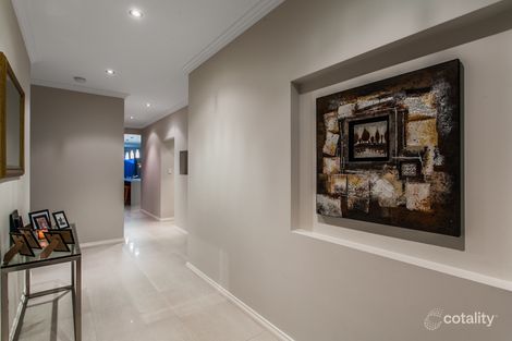Property photo of 10 Exeter Court Piara Waters WA 6112