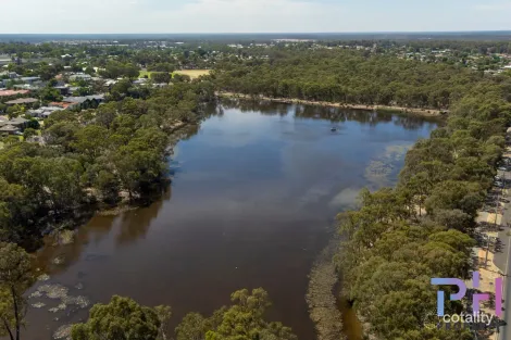 Property photo of 2 Brewdley Lane Strathdale VIC 3550