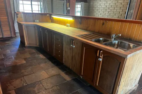 Property photo of 75 Browns Road Devon Meadows VIC 3977