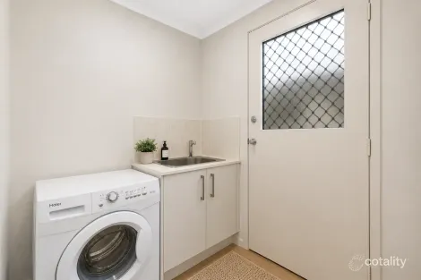 Property photo of 47 Tiffany Way Pimpama QLD 4209