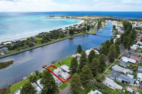 93 Gipps St, Port Fairy, VIC 3284