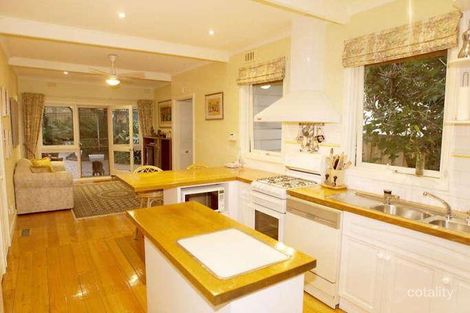 Property photo of 17 Naughton Grove Blackburn VIC 3130