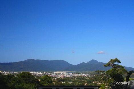 Property photo of 20 Oceanview Place Mooroobool QLD 4870