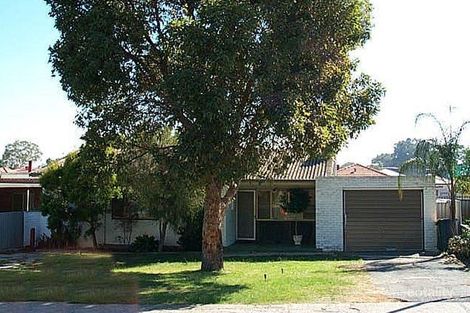 16 Bradley Way, Lockridge, WA 6054