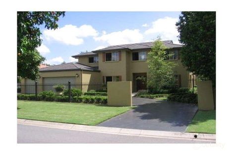 10 Jamieson Pl, Brookfield, QLD 4069