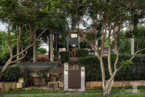 Property photo of 61 Almavale Street Carindale QLD 4152