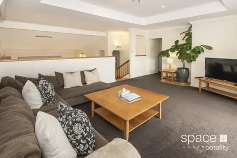 Property photo of 17/20 Riedle Drive Gnarabup WA 6285