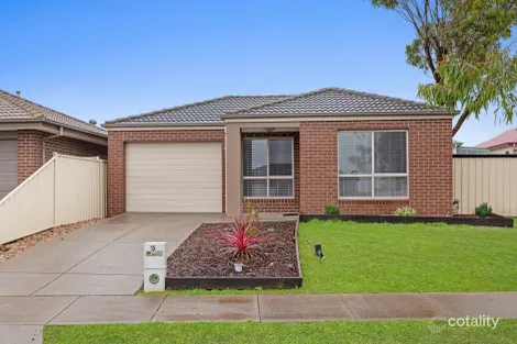 13 Viewhill Rd, Kilmore, VIC 3764