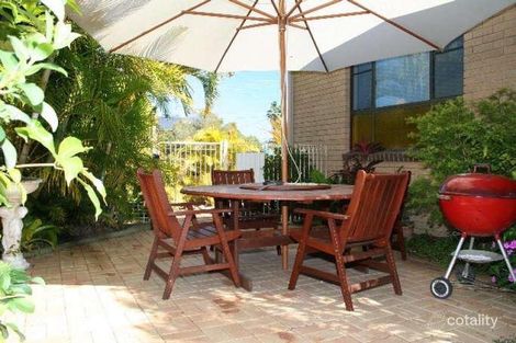 4 Matthew St, Scarborough, QLD 4020
