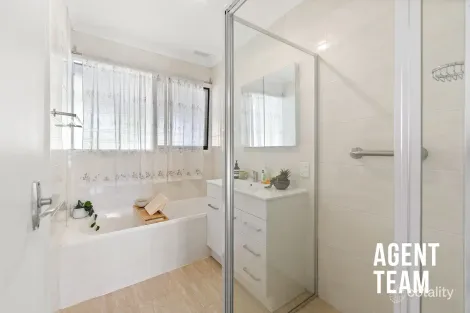 Property photo of 63 McCabe Crescent Holt ACT 2615