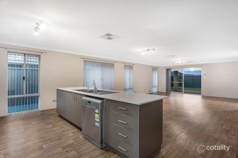 Property photo of 15 Mayali Bend Banksia Grove WA 6031