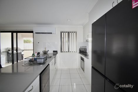 Property photo of 11 Sylvana Avenue Gracemere QLD 4702