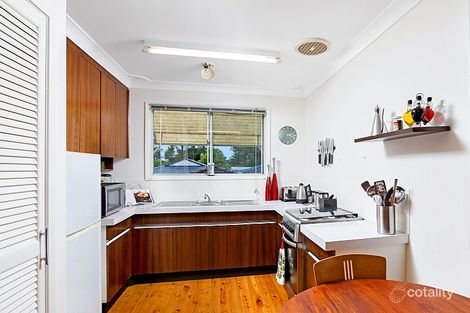Property photo of 38 Kingsford Smith Drive Berkeley Vale NSW 2261
