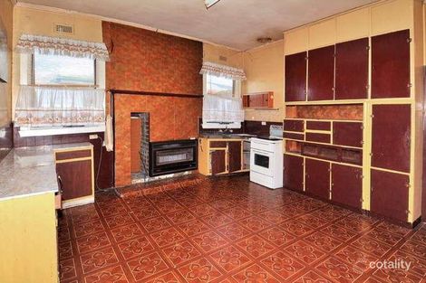 Property photo of 12 Vincent Avenue St Albans VIC 3021