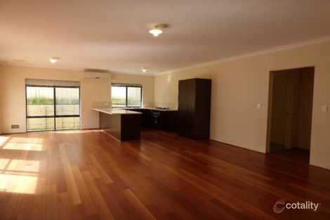Property photo of 3/32 Alday Street St James WA 6102