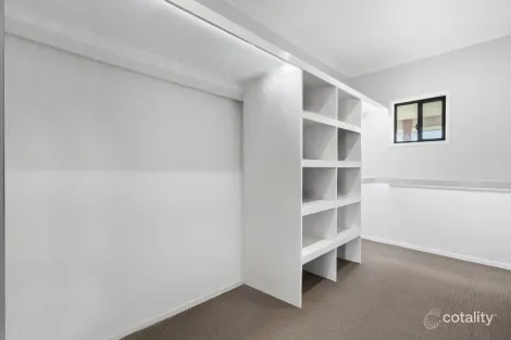 Property photo of 3 Broadway Court Deebing Heights QLD 4306