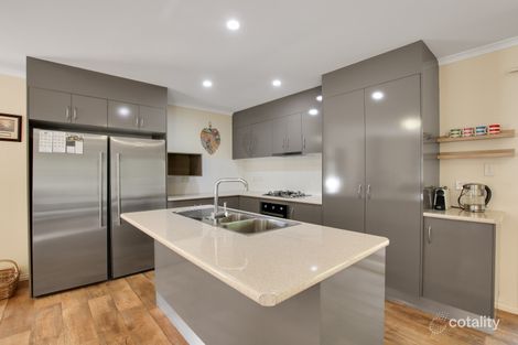 Property photo of 25 Law Road Holder SA 5330