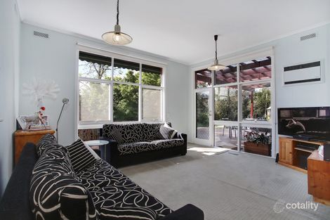 Property photo of 5 Banner Court Glen Waverley VIC 3150