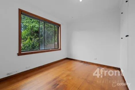 Property photo of 12 Toorak Place Devonport TAS 7310