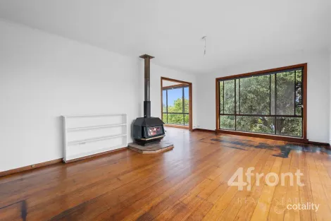 Property photo of 12 Toorak Place Devonport TAS 7310