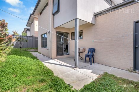 Property photo of 3 Versant Drive Craigieburn VIC 3064