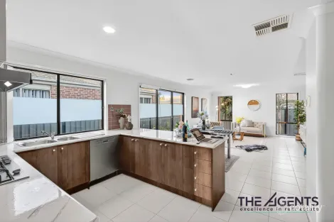 Property photo of 24 Tanner Mews Point Cook VIC 3030