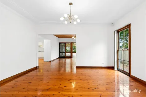Property photo of 3 Newcombe Street Sans Souci NSW 2219