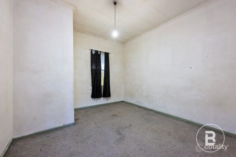 Property photo of 319 Peel Street North Black Hill VIC 3350