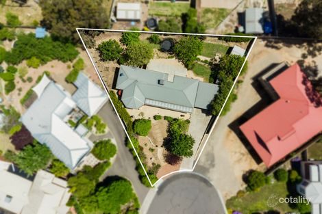 Property photo of 17 Derby Grove Flora Hill VIC 3550
