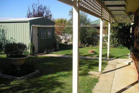 Property photo of 3 Lachlan Place Tatton NSW 2650