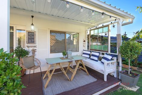 13 Booker Pde, Golden Beach, QLD 4551