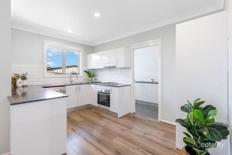 Property photo of 3/13 Arrowgrass Street Aberglasslyn NSW 2320