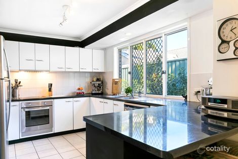 Property photo of 6 Greenway Place Mountain Creek QLD 4557