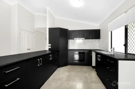 Property photo of 13 Fig Tree Pocket Idalia QLD 4811